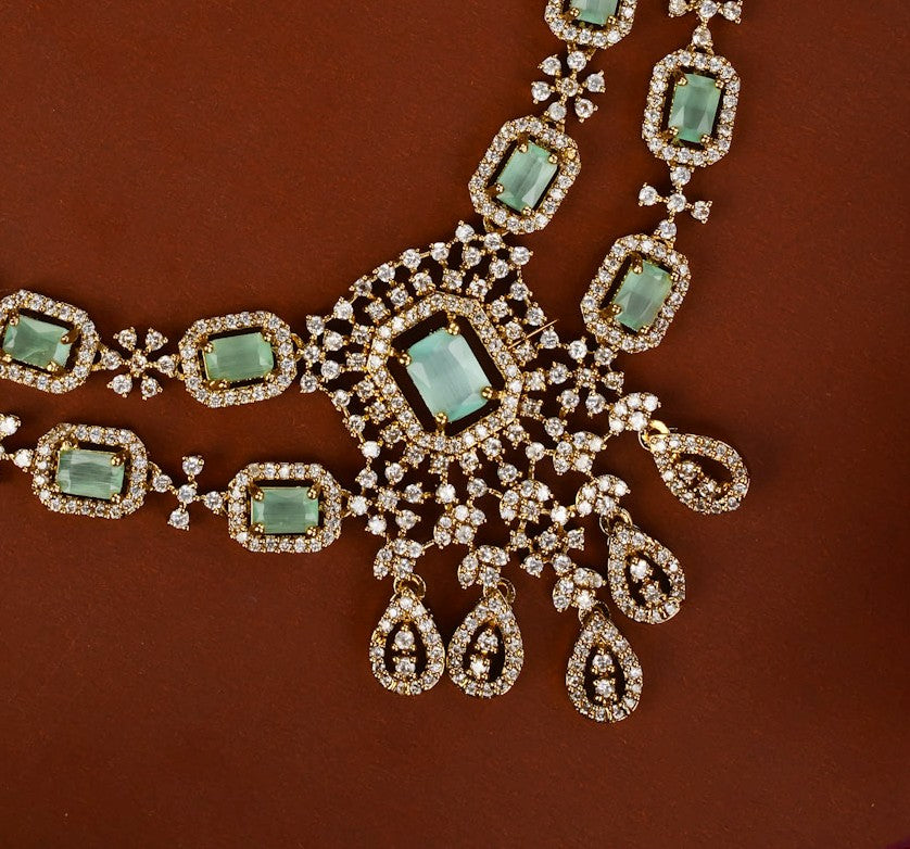 DOUBLE LAYER NECKPIECE