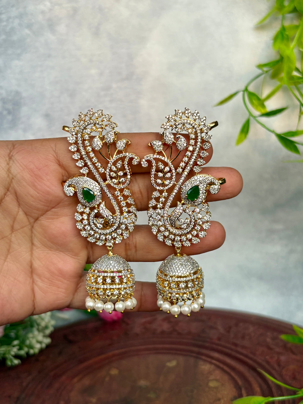 Floral ad earcuffs