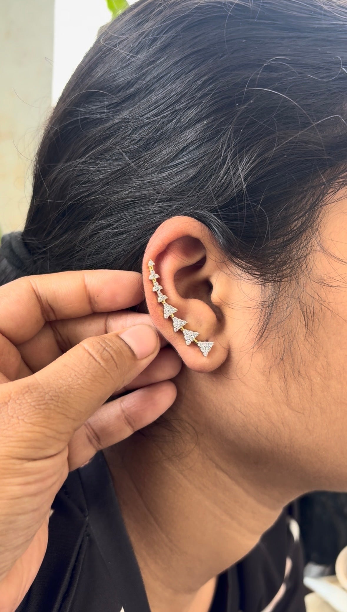 AD DESIGNER EARCUFFS