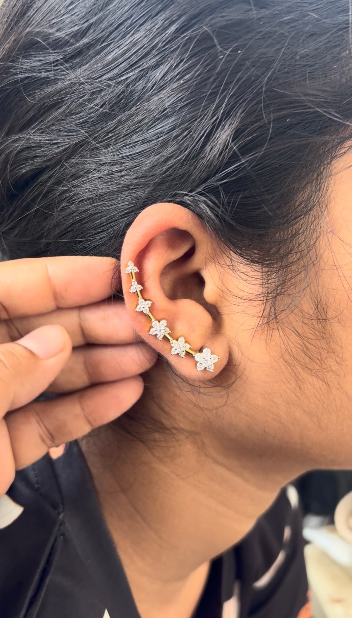 AD DESIGNER EARCUFFS