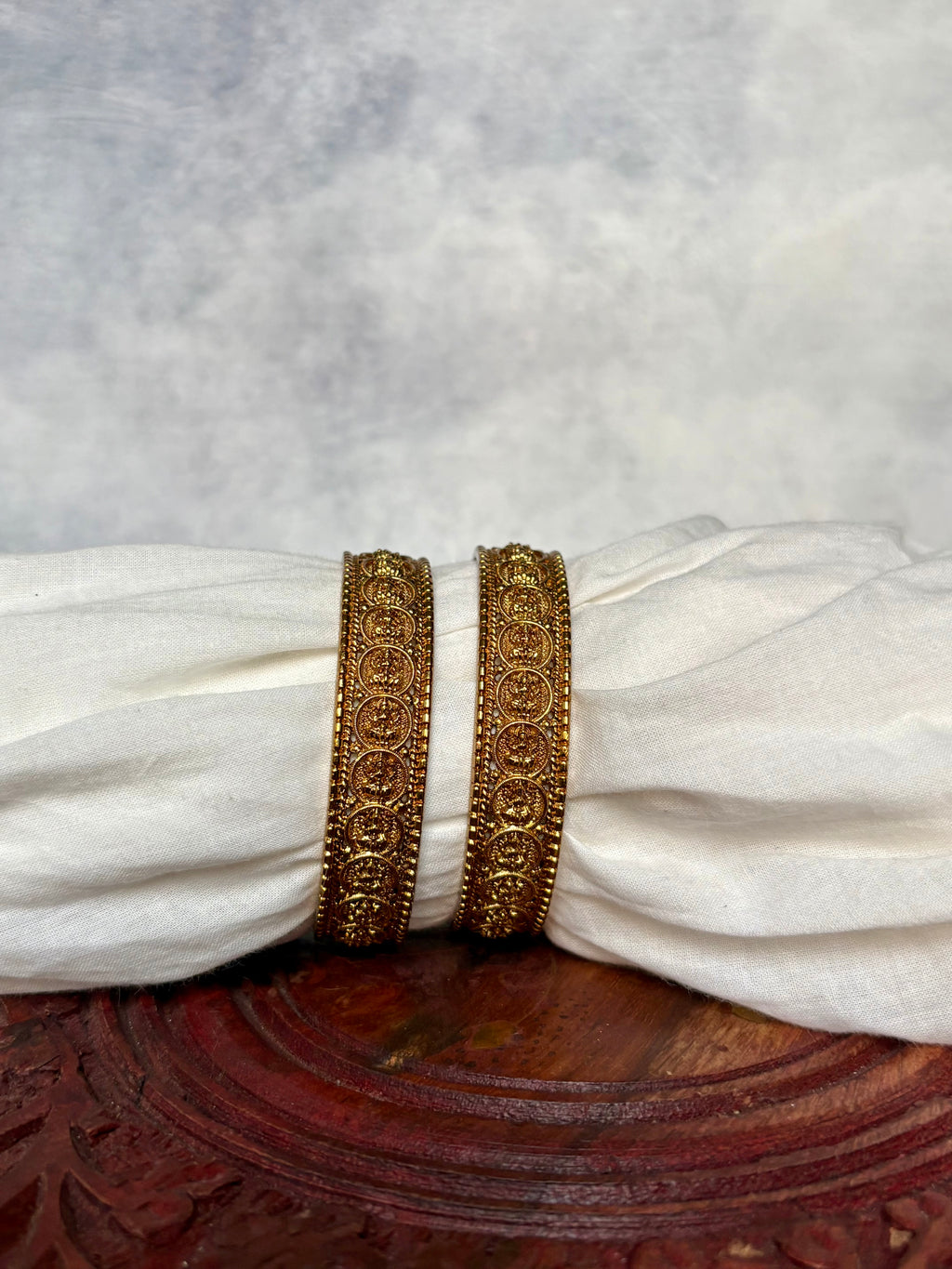 Lakshm kasu bangles