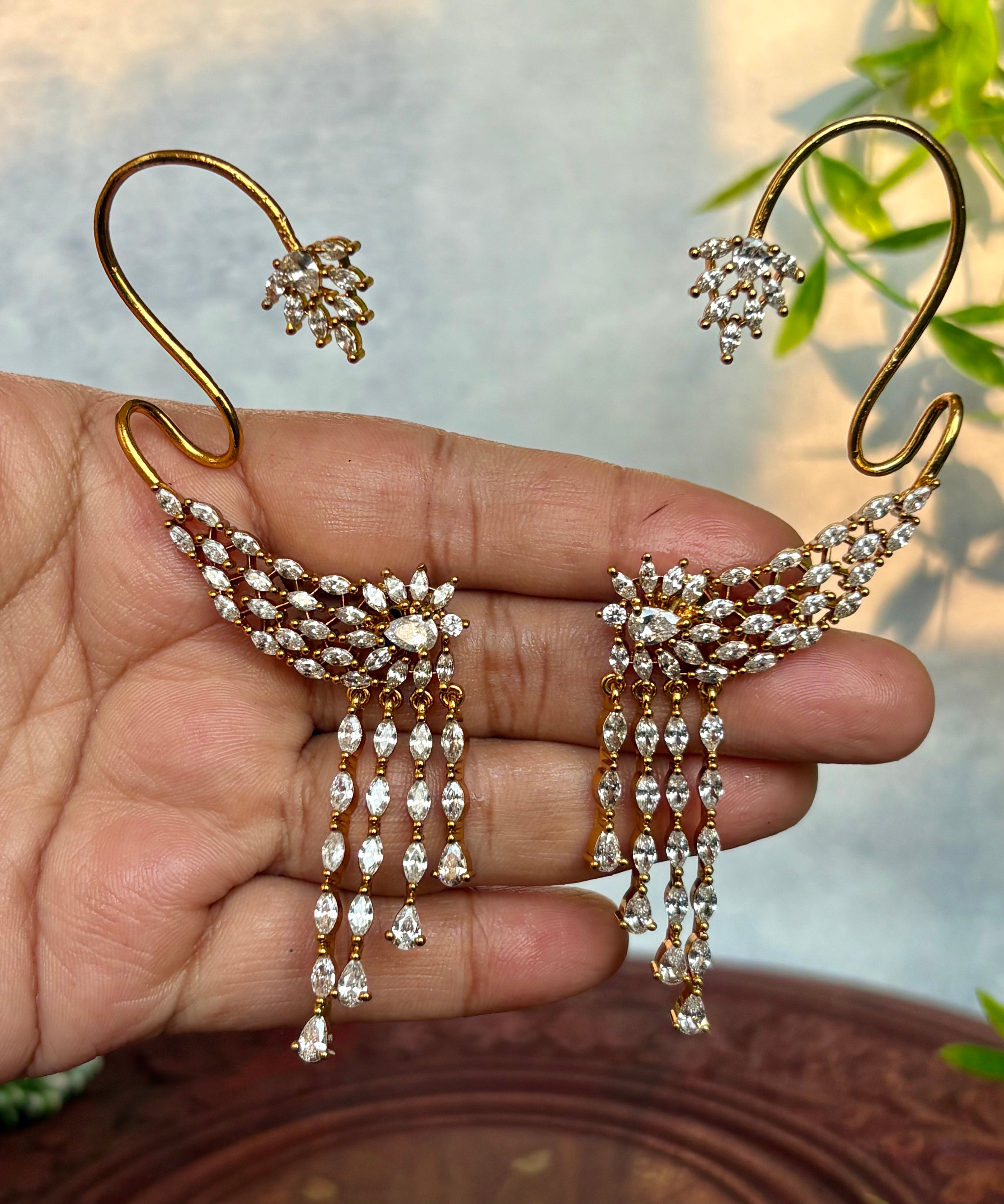 DIAMOND REPLICA EARCUFFS