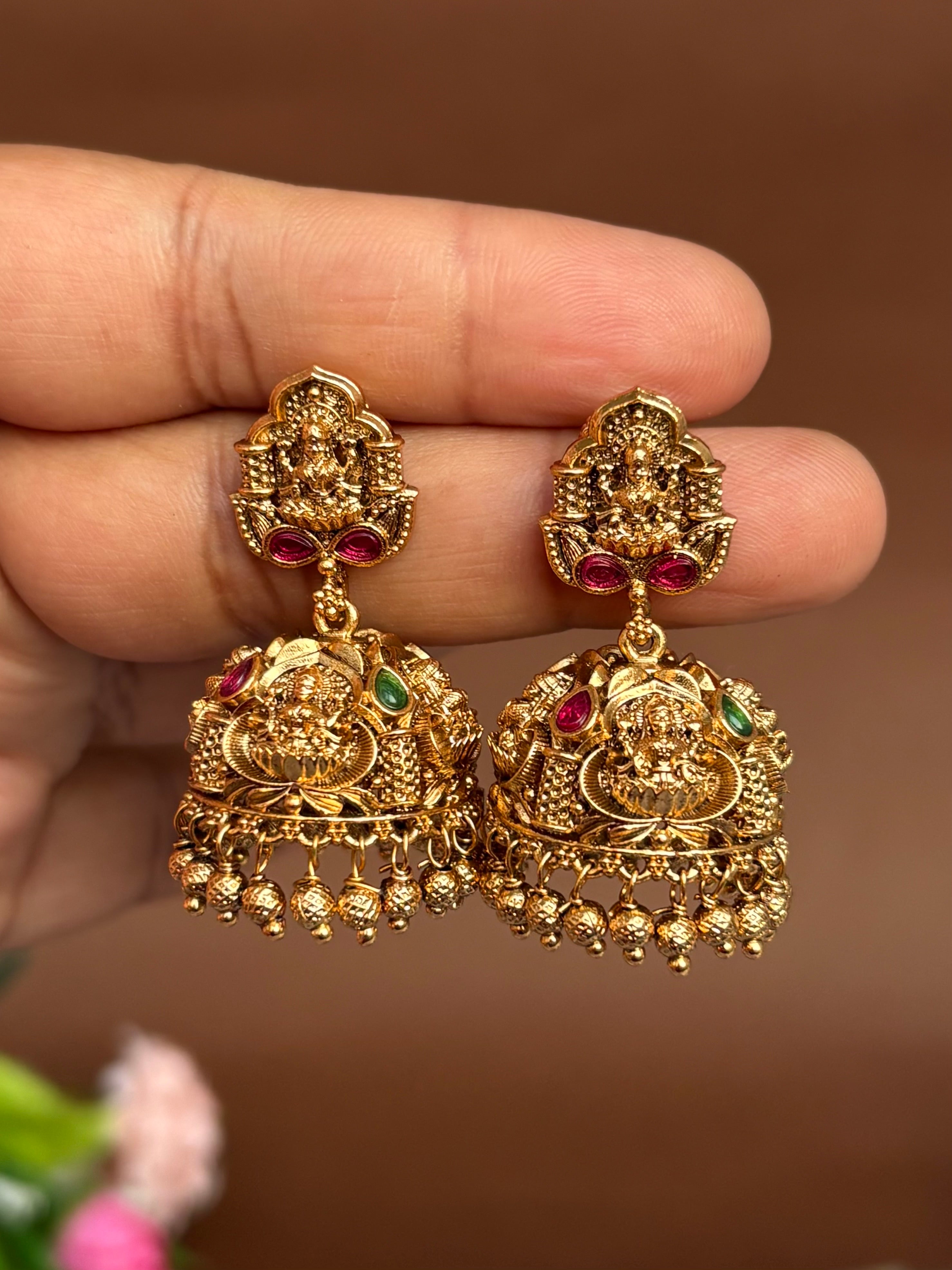 Lakshmi kundan jhumkas