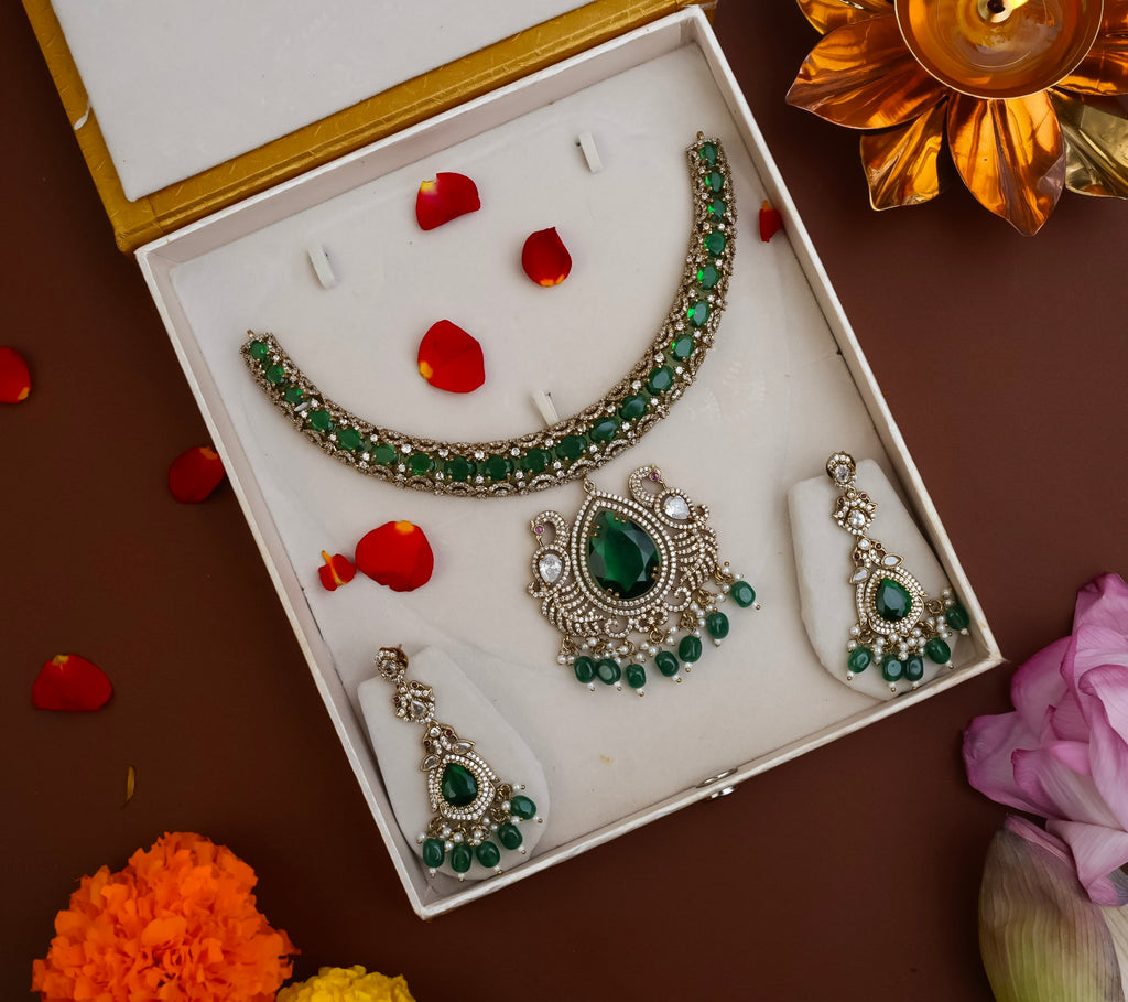 EMERALD VICTORIAN HASLI