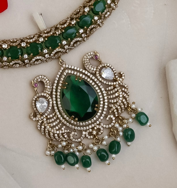EMERALD VICTORIAN HASLI