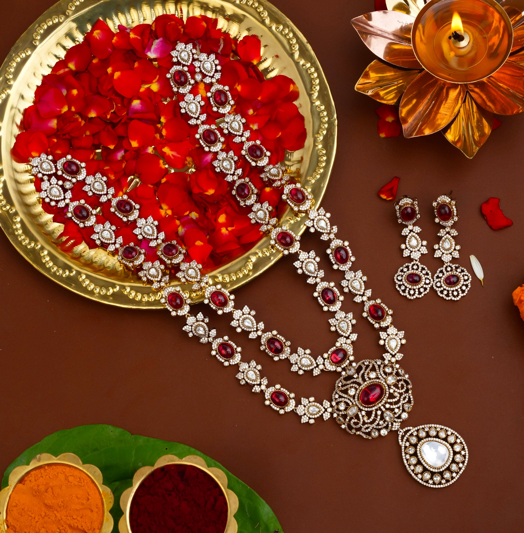 ZIVA (VICTORIAN MOISSANITE - RED)