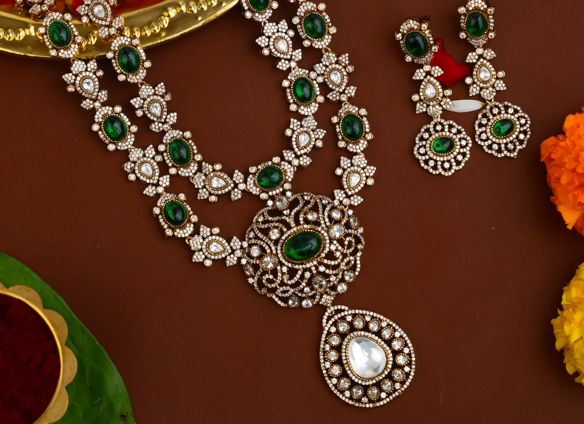 ZIVA (VICTORIAN MOISSANITE - GREEN)