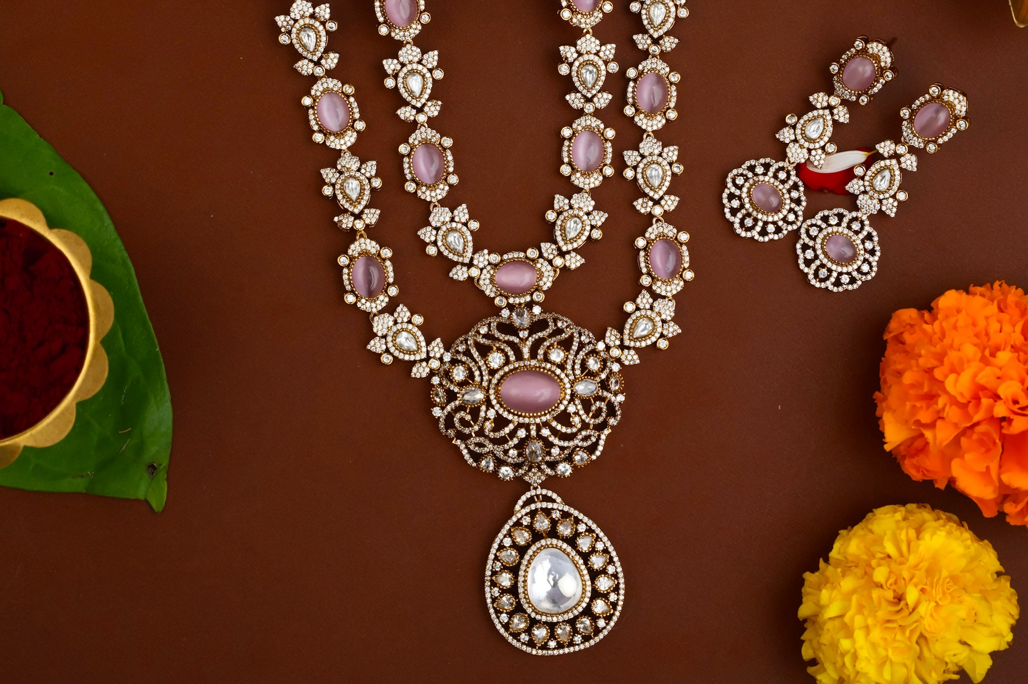 ZIVA (VICTORIAN MOISSANITE - PINK)