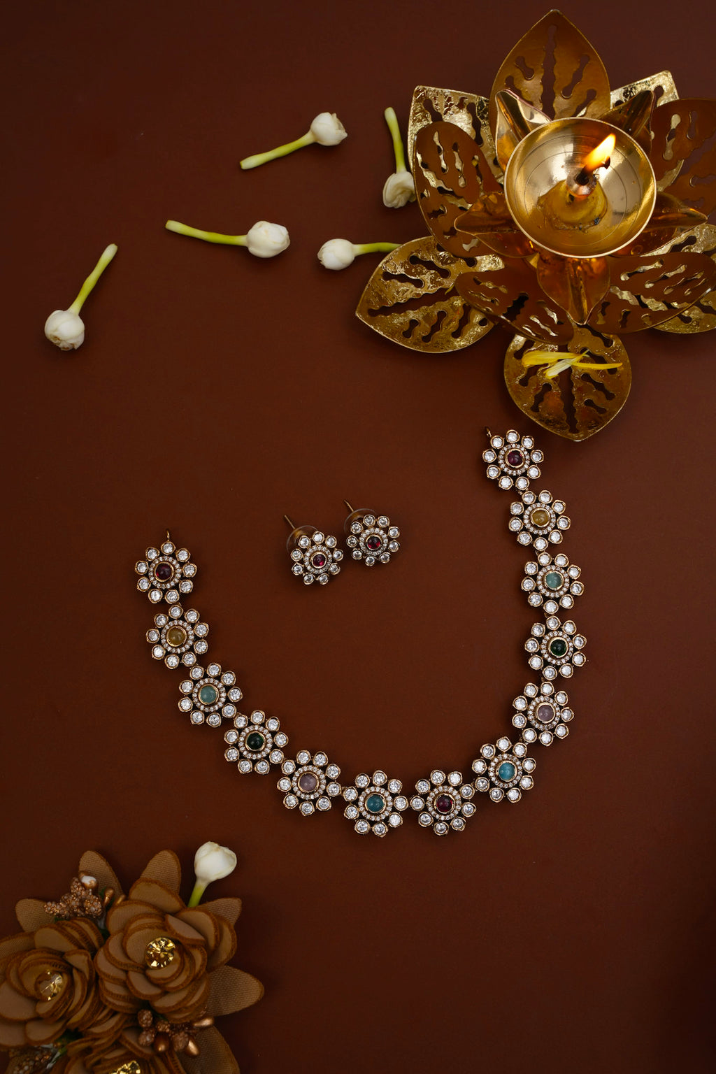 FLORAL NECKPIECE (MULTI)