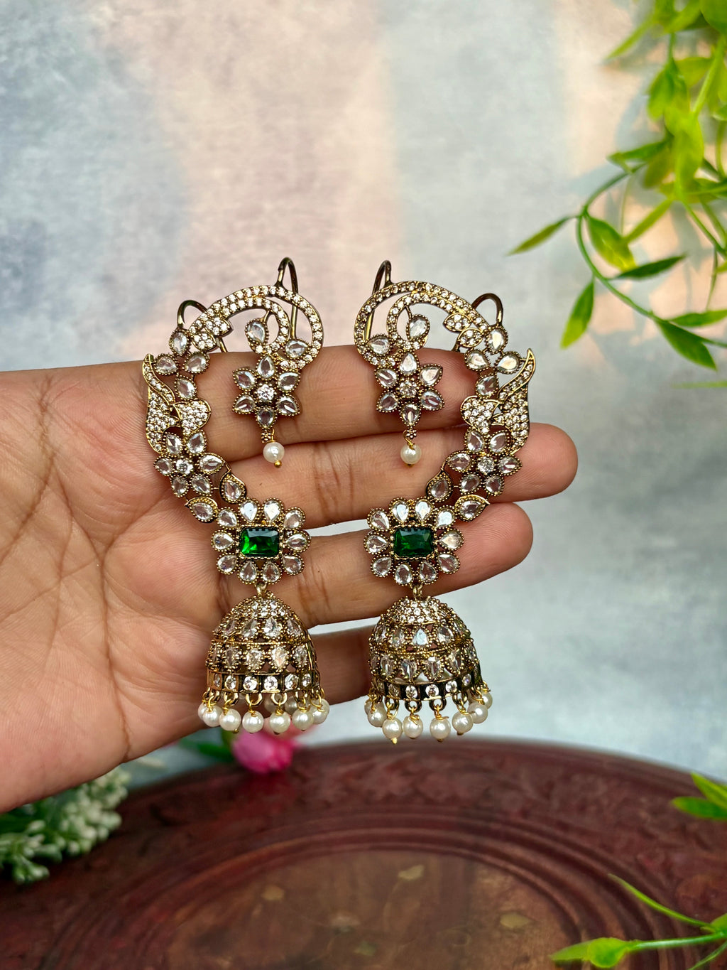 Floral earcuffs