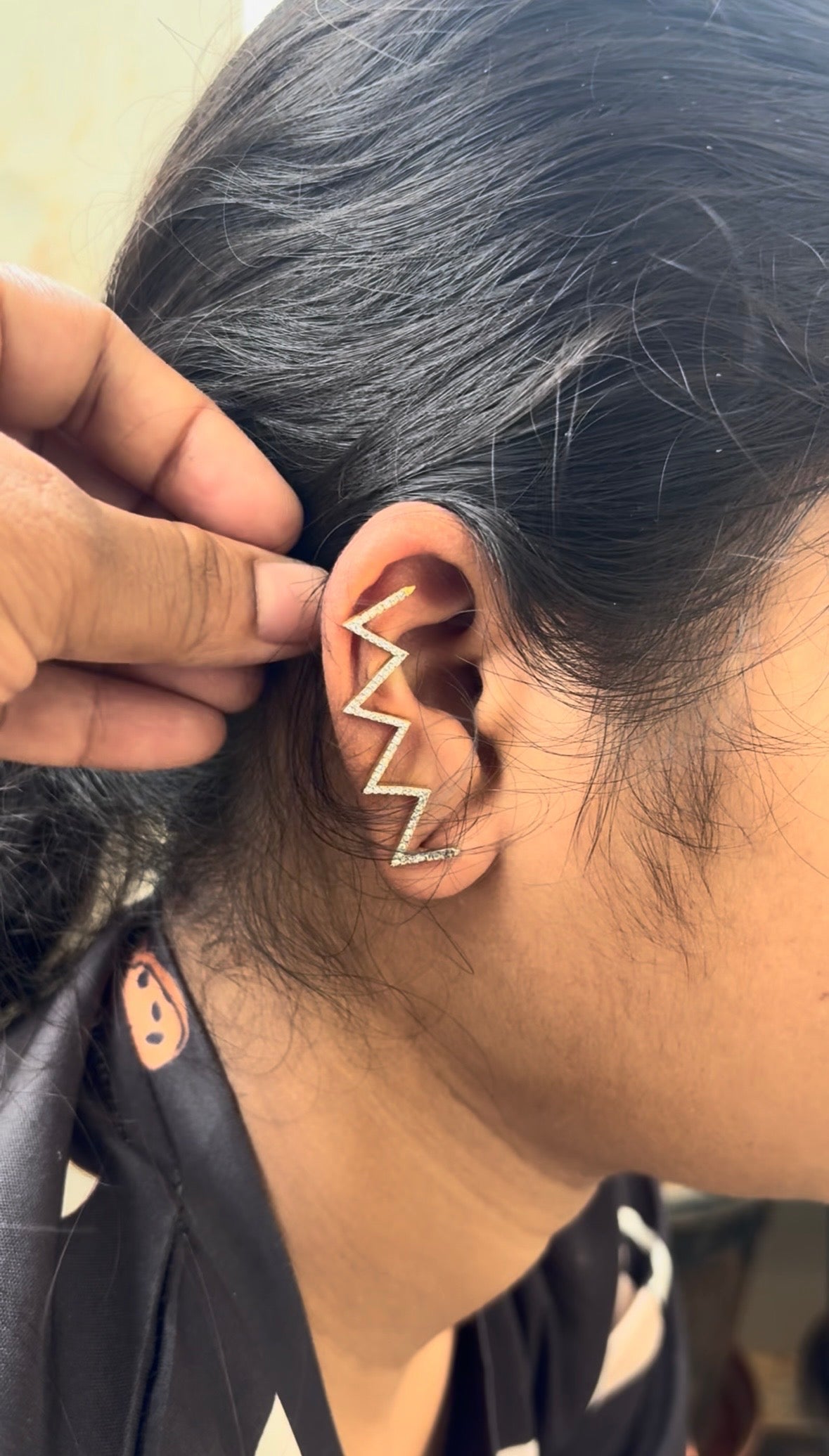 AD DESIGNER EARCUFFS