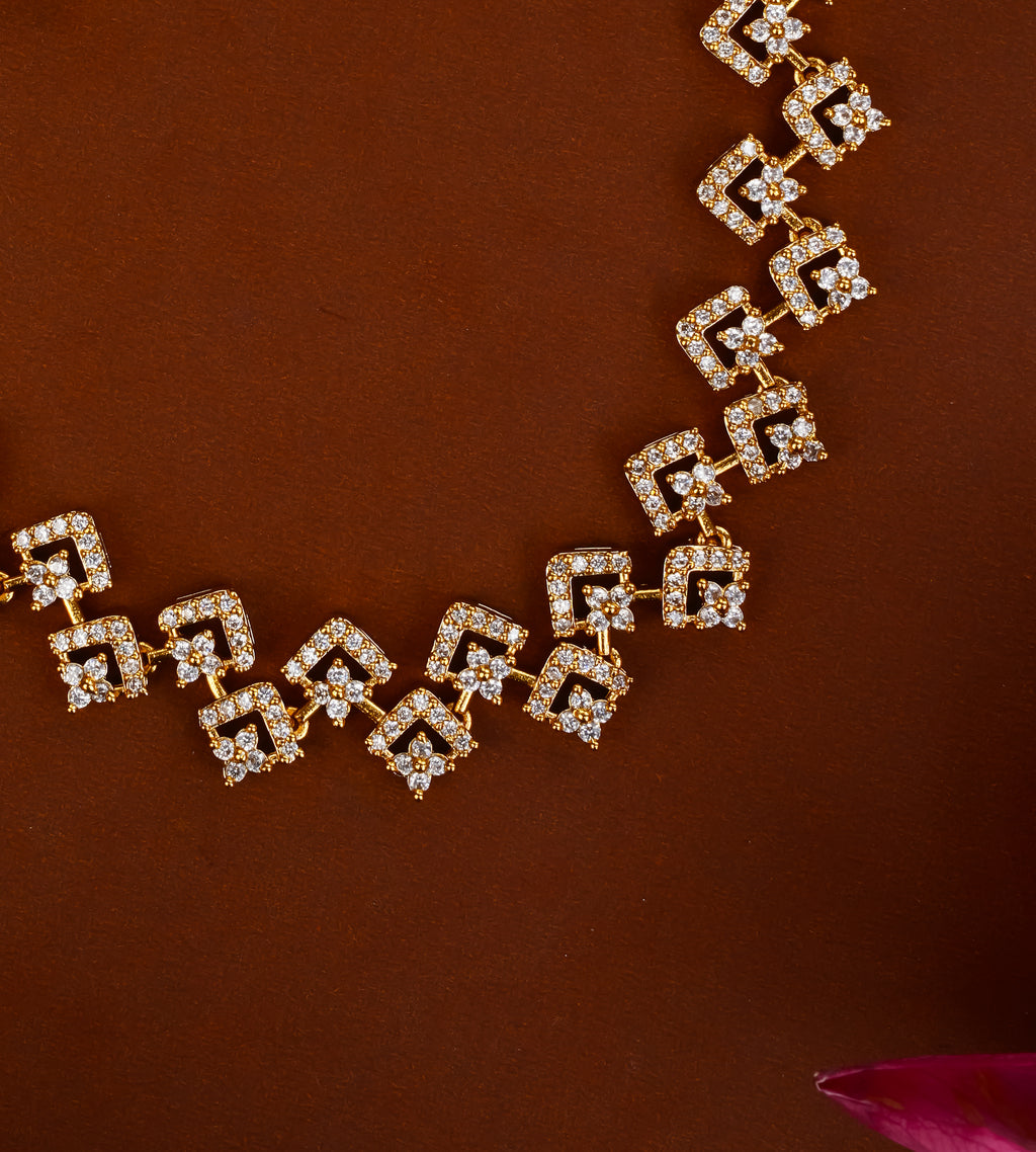 DIAMOND REPLICA NECKPIECE