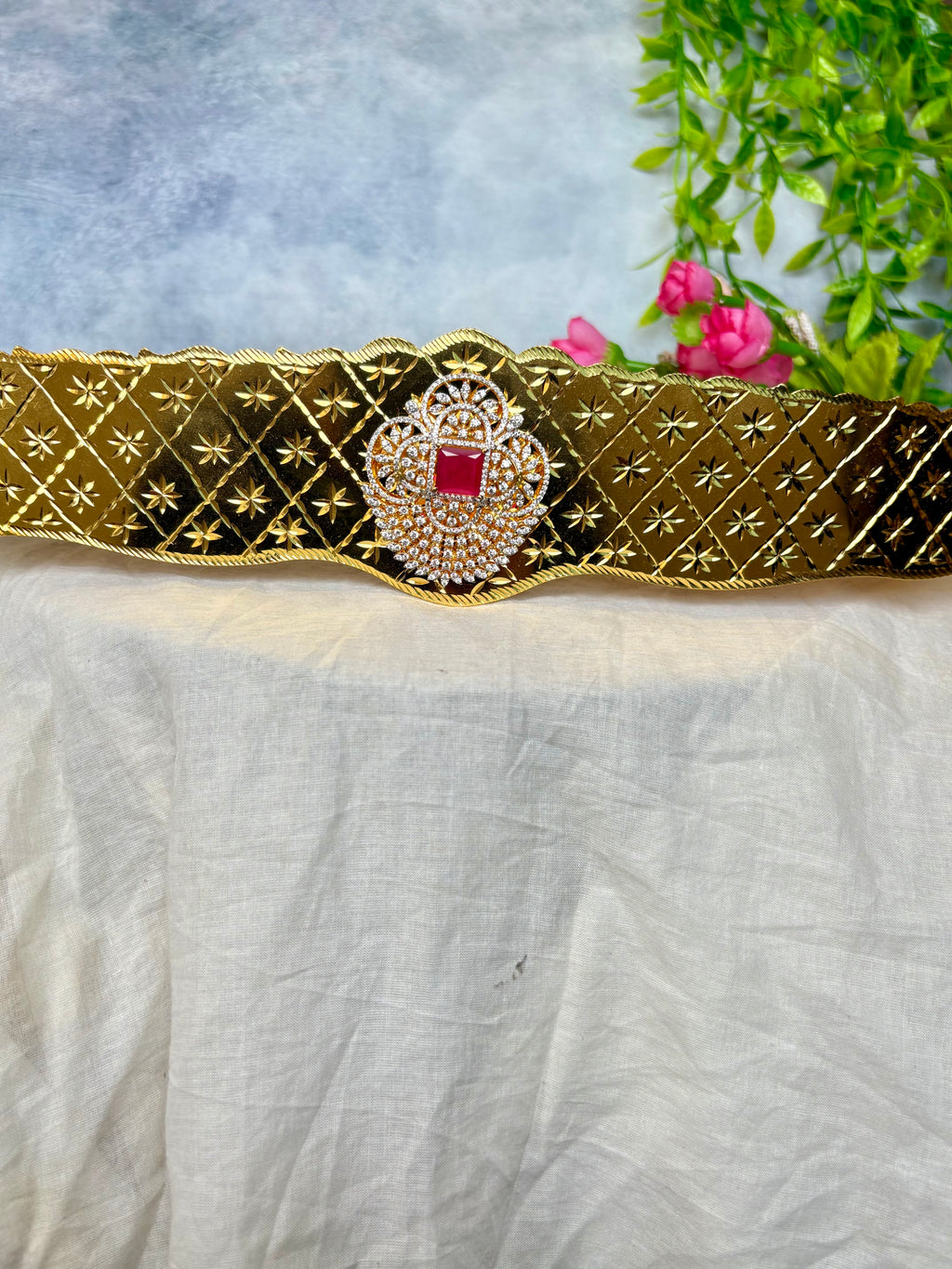 Gold replica hipbelt
