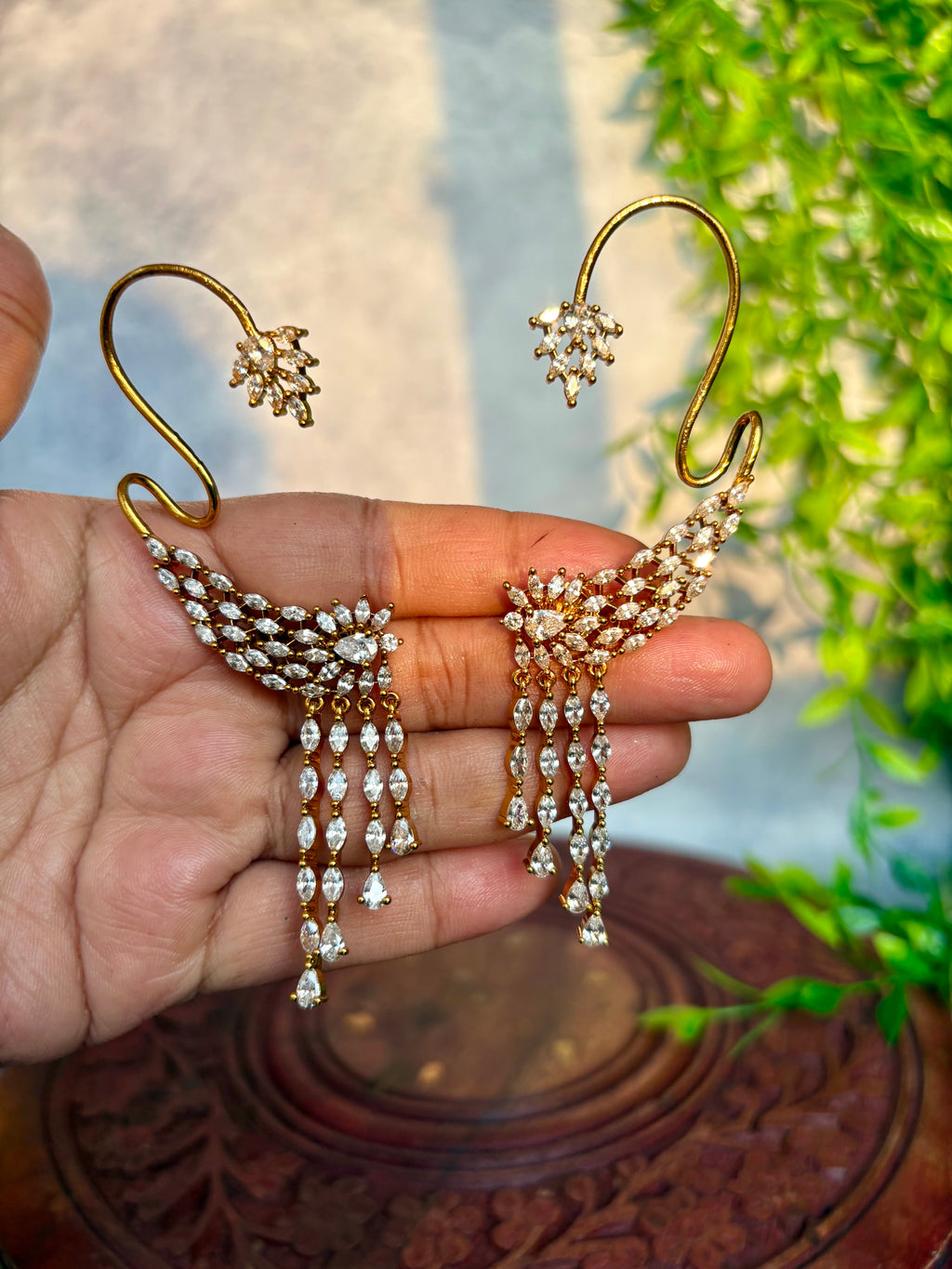 DIAMOND REPLICA EARCUFFS