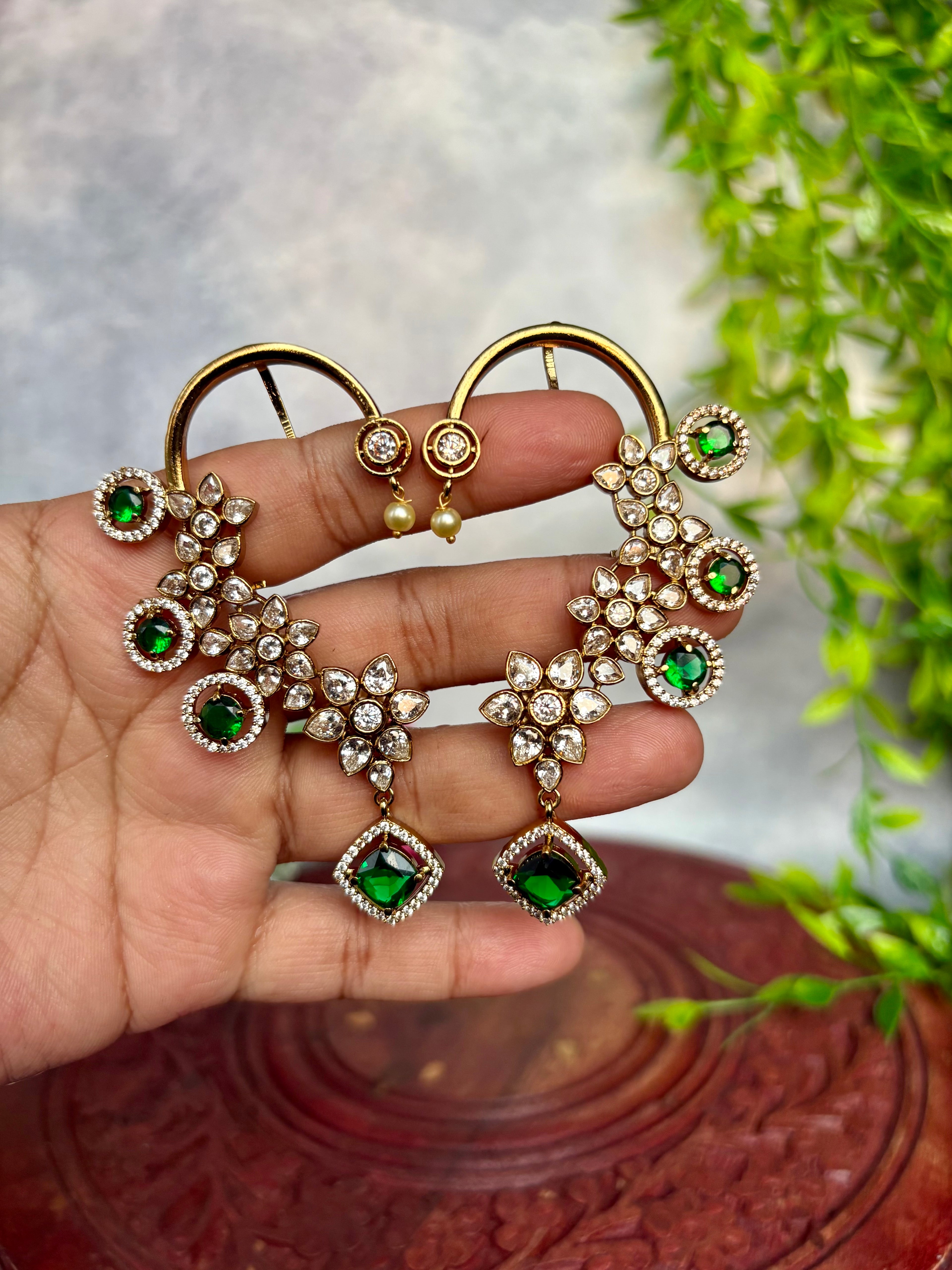 MAHITA (earcuffs)