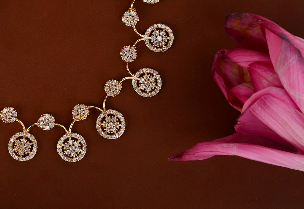 DIAMOND LOOK ALIKE NECKPIECE