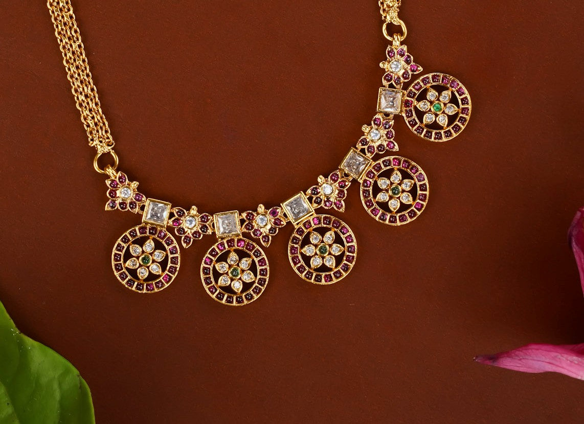 KEMP NECKPIECE