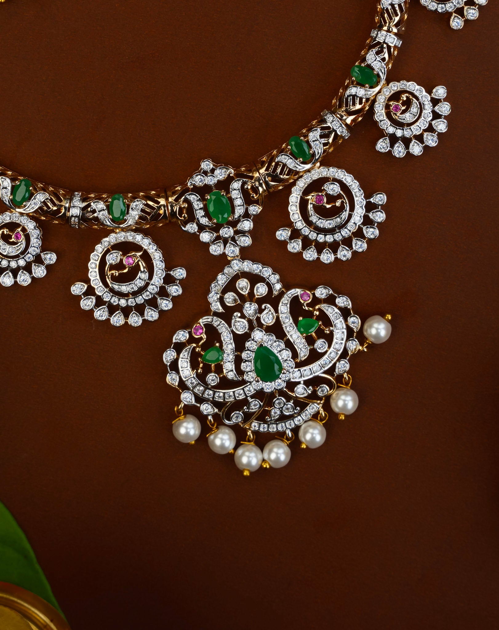 AD PEACOCK HASLI