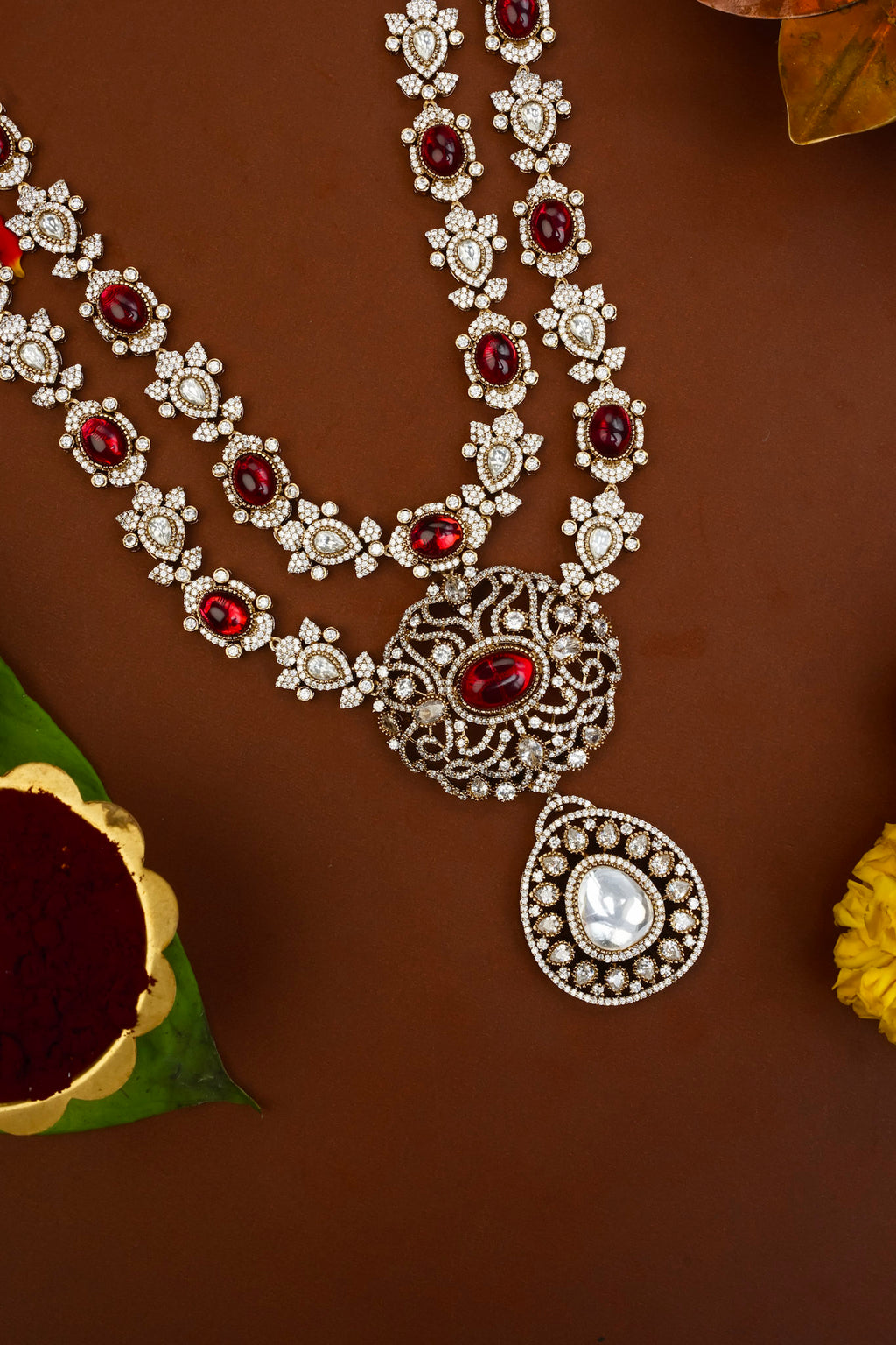 VICTORIAN MOISSANITE HAARAM