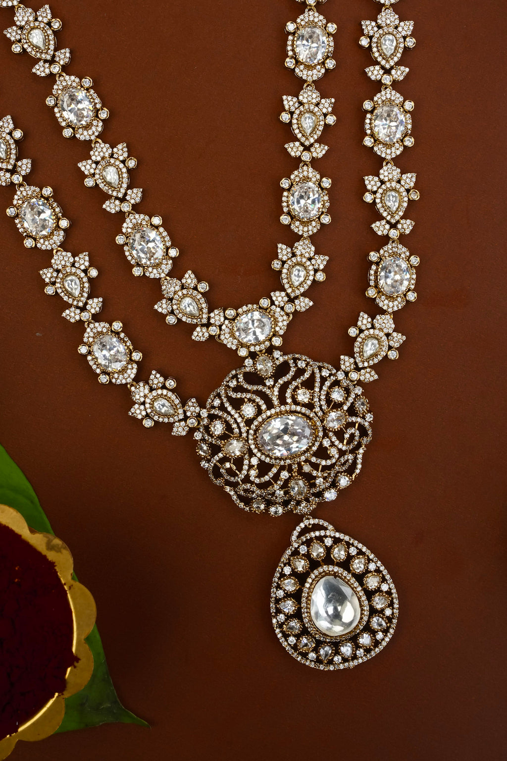 VICTORIAN MOISSANITE HAARAM