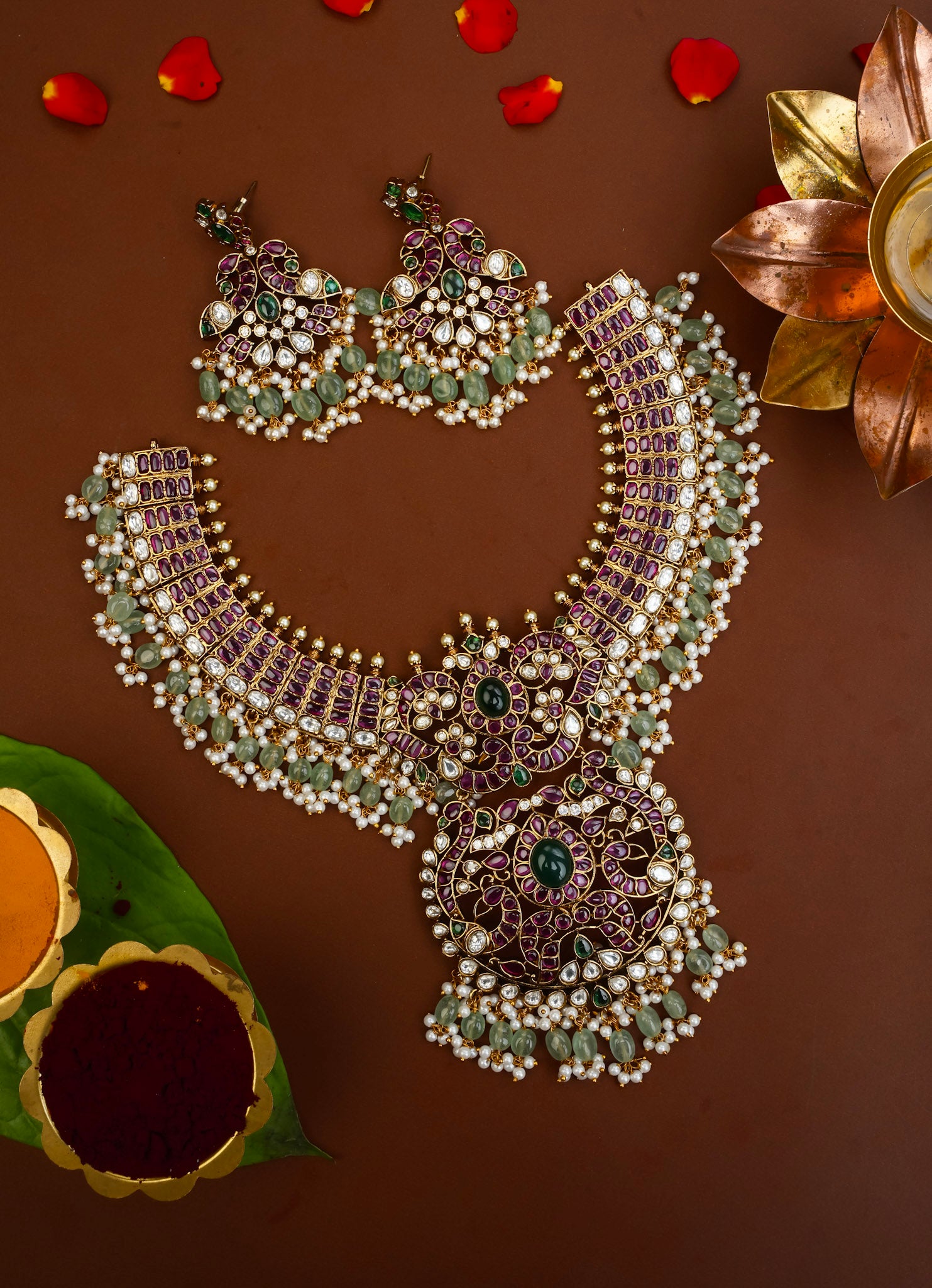 ROYAL JADAU NECKSET