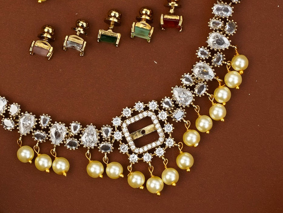 AD INTERCHANGEABLE NECKPIECE VERSION 2