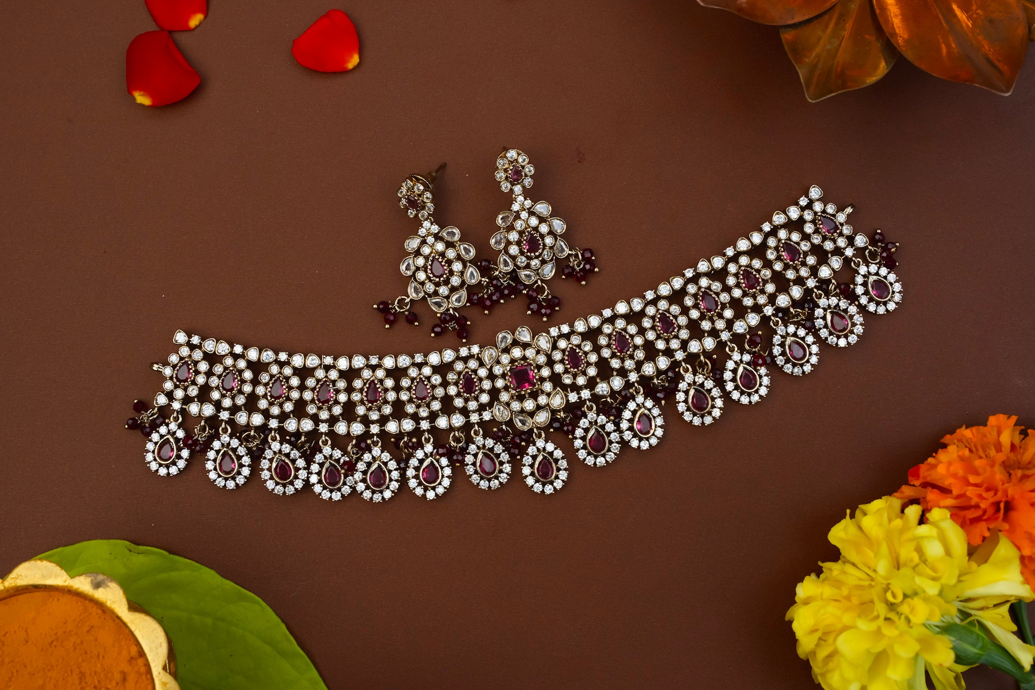 VICTORIAN CHOKER (RED)