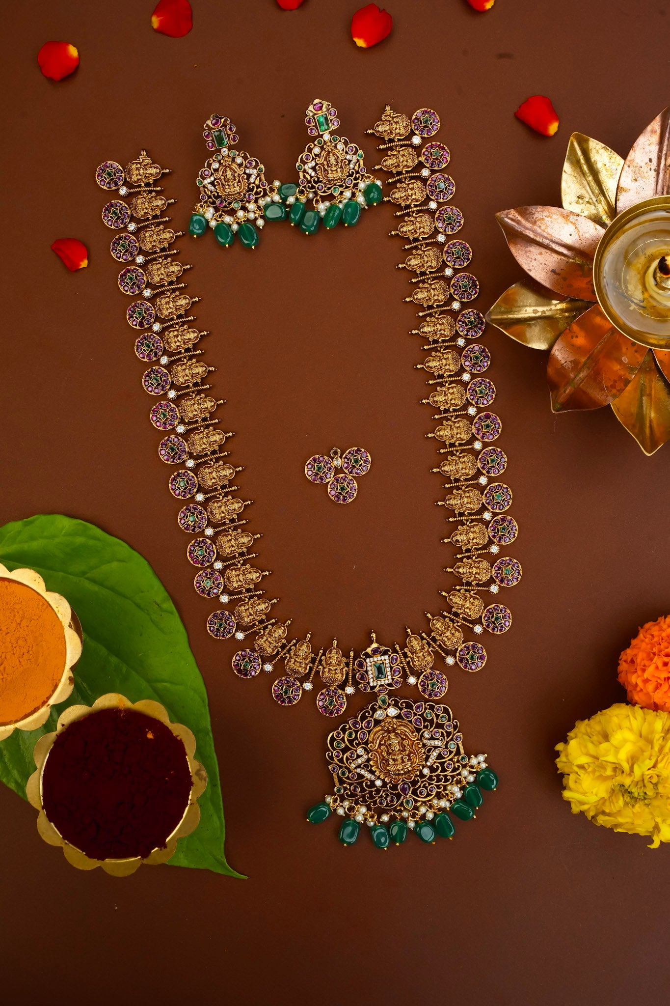 PENDAT DETCHABLE LAKSHMI HARAM