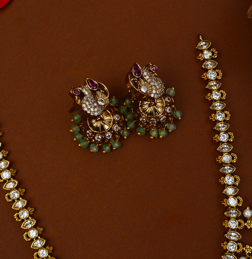 VICTORIAN PEACOCK NECKPIECE
