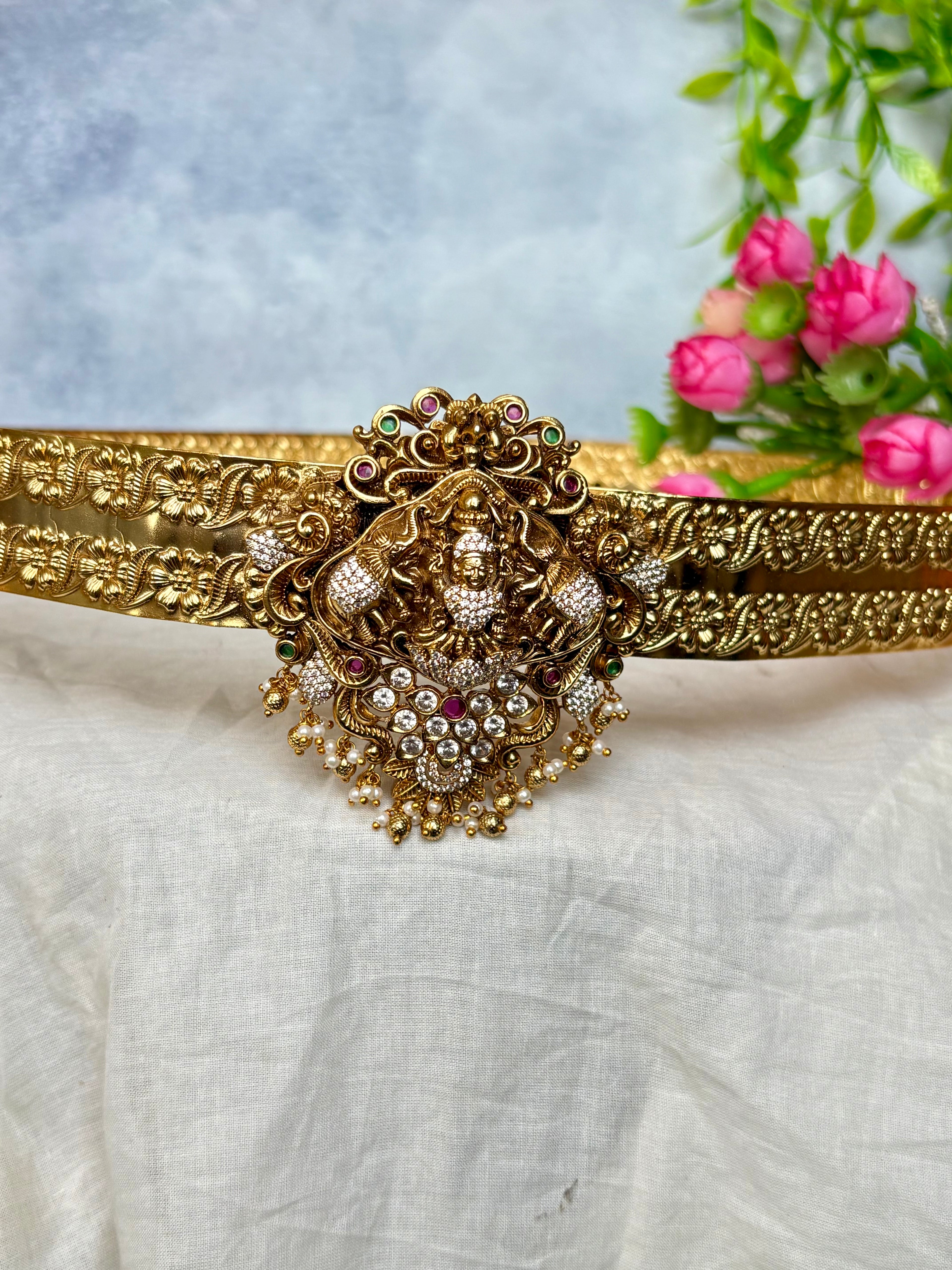 Nakshi hipbelt