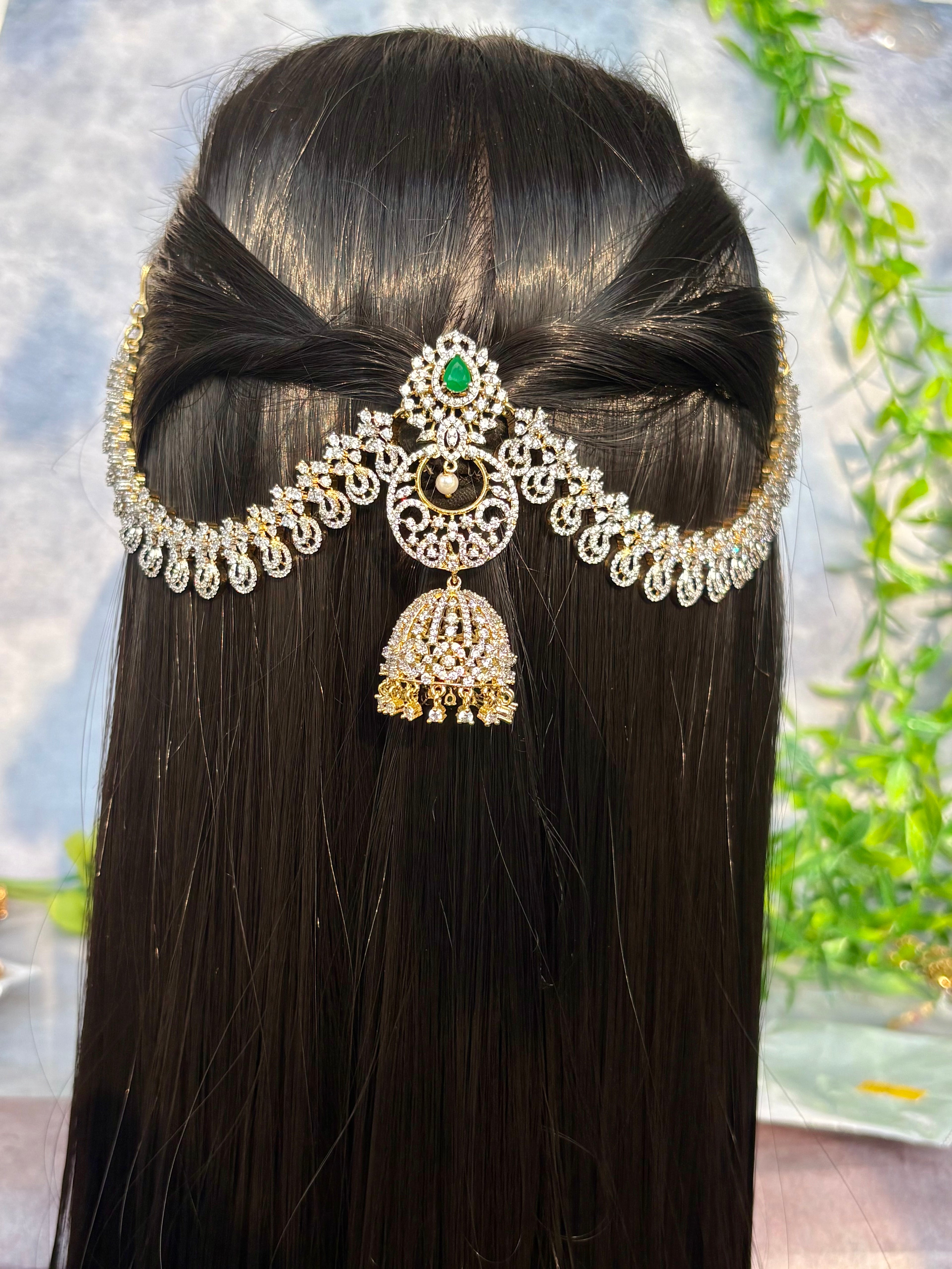 Diamond replica earchains