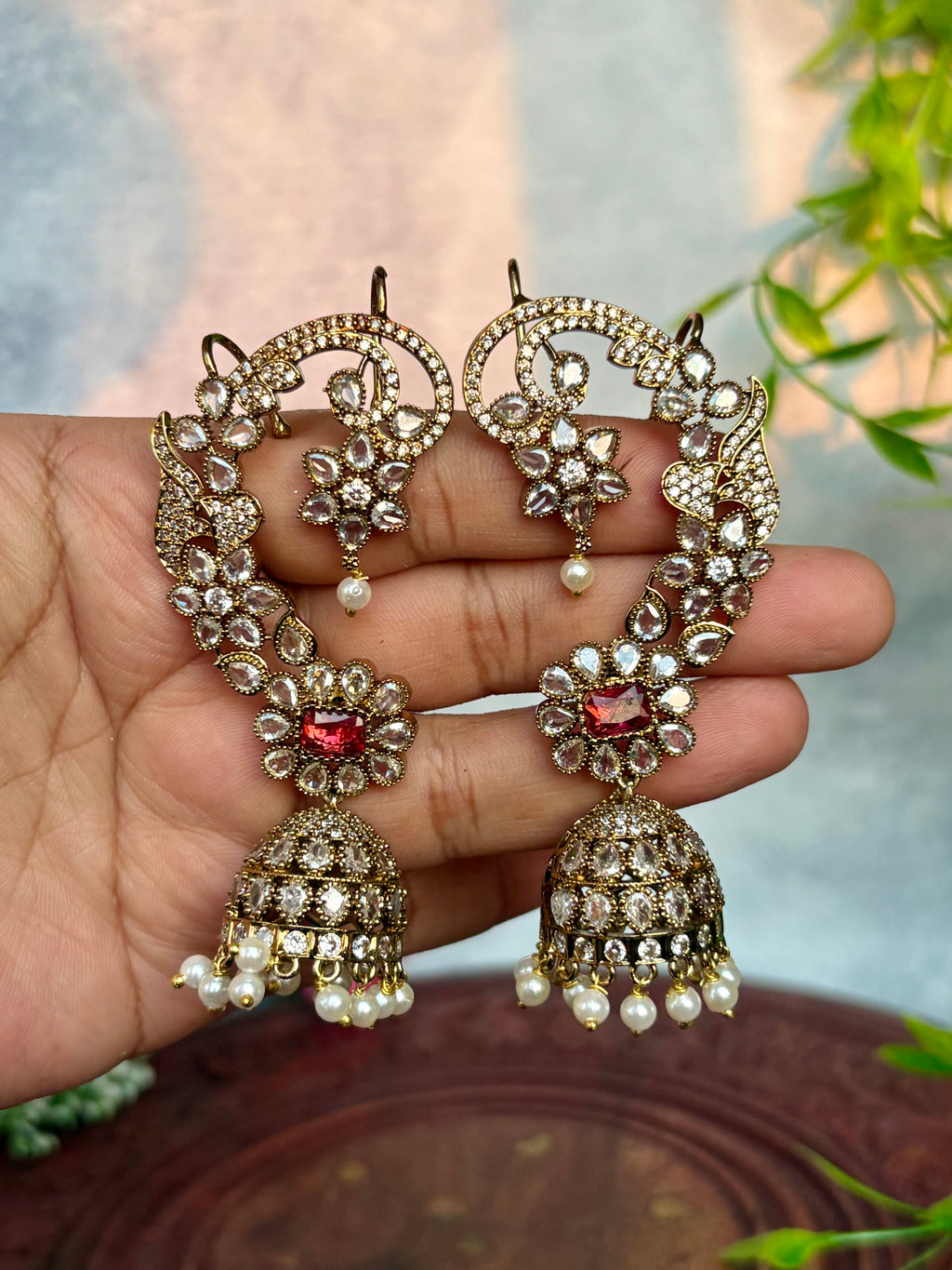 Floral earcuffs