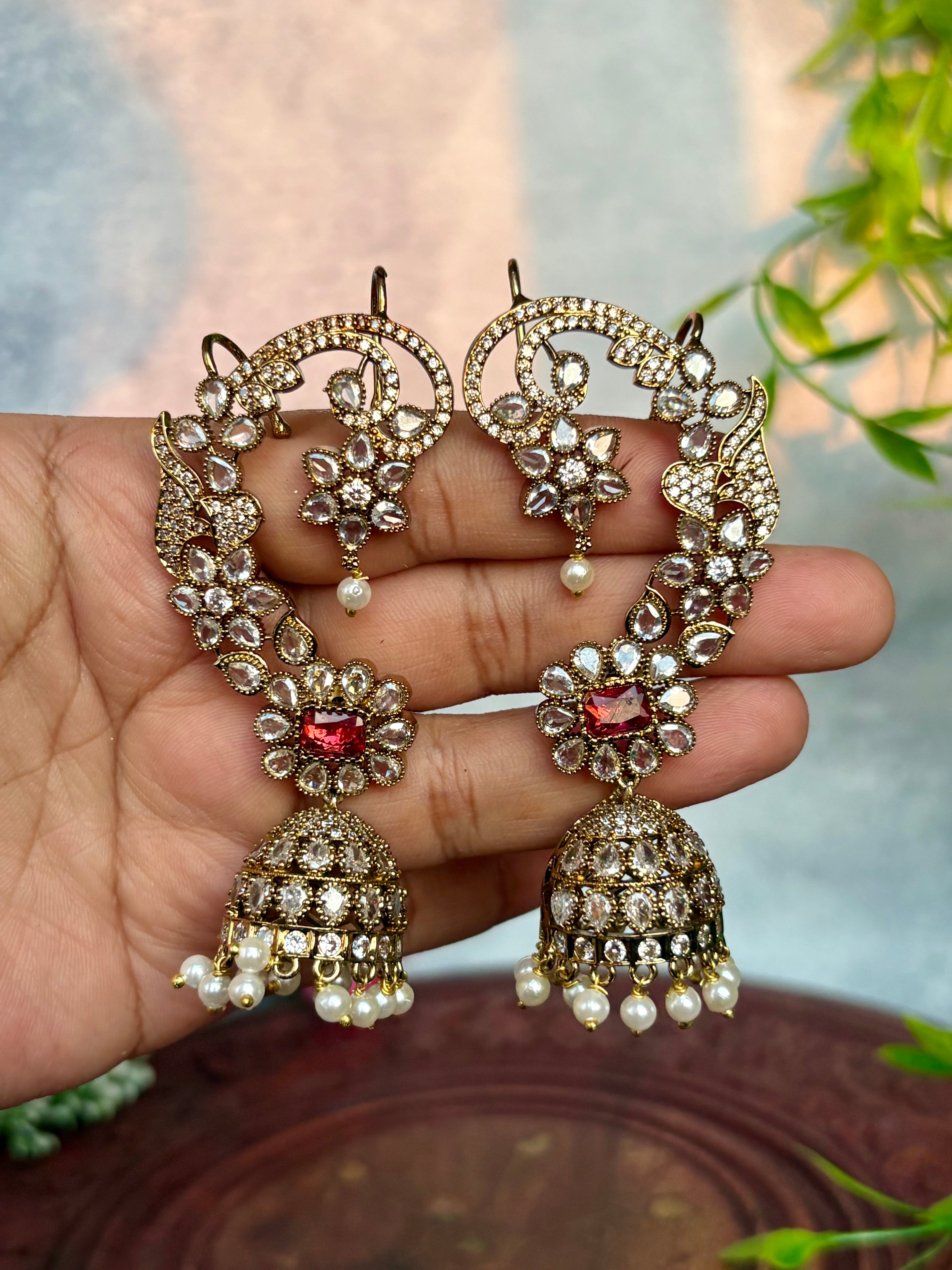 Floral earcuffs