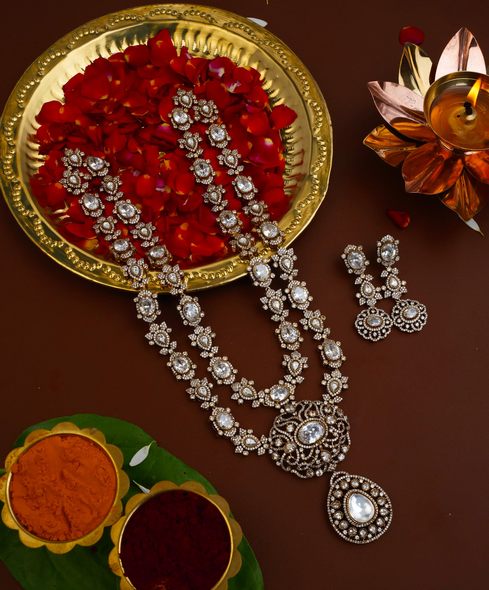 ZIVA (VICTORIAN MOISSANITE - WHITE)