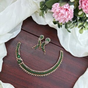 PARTY WEAR NECKPIECE (GREEN)