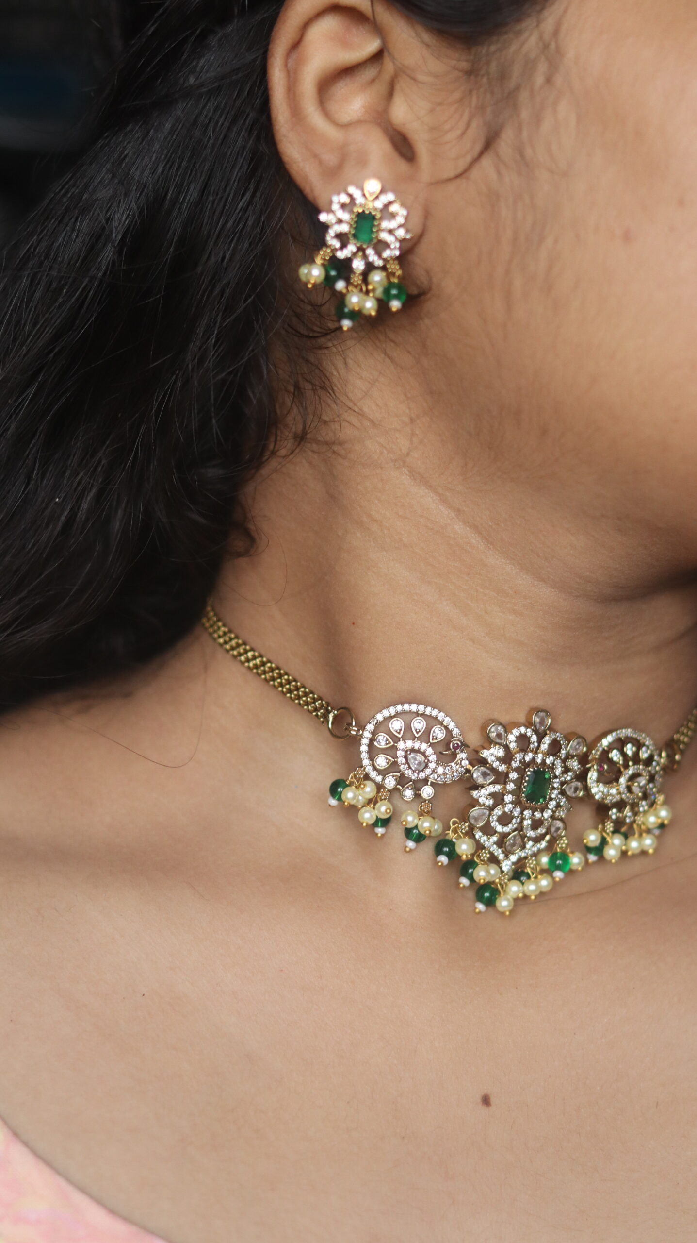 EMERALD BEADS CHOKER - Image 3