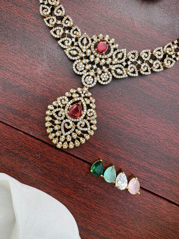 INTERCHANGEABLE AD NECKPIECE - Image 2