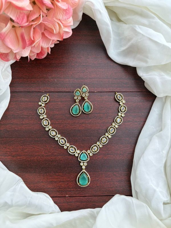 DIAMOND PARTY WEAR NECKPIECE (MINT)