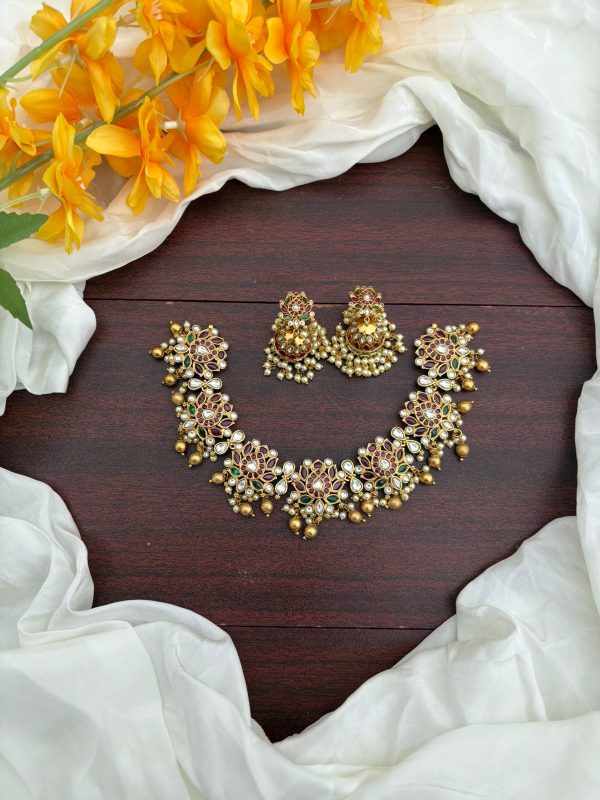 LOTUS PEARL NECKSET (MULTI)