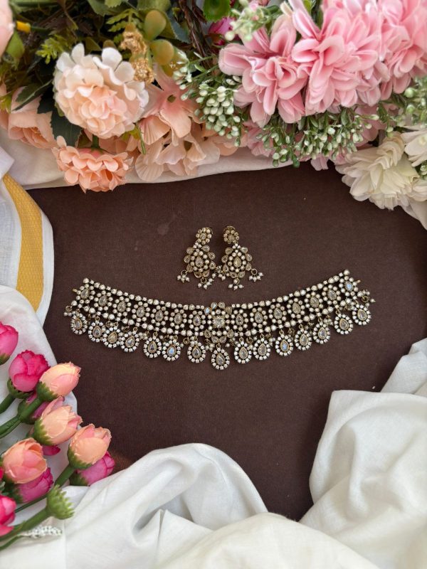 VICTORIAN CHOKER (WHITE)